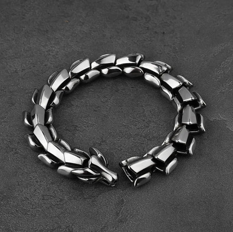 Heavy Wolf Head Bracelet, Dragons Gill Style CURRENTLY OUT OF STOCK