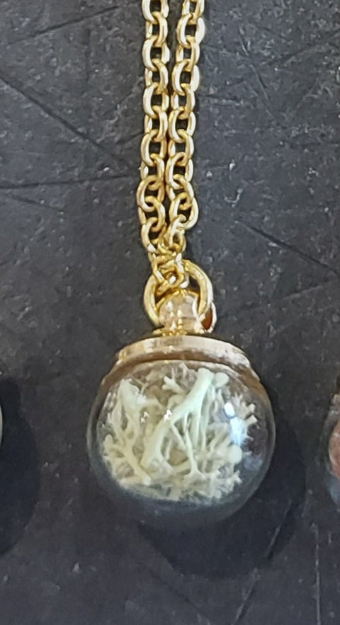Nature Lover's Pendant & Earrings Collection
