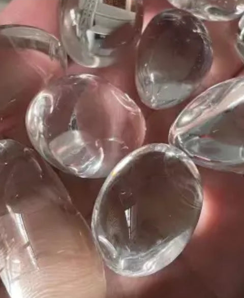 Top Grade Clear Quartz tumble