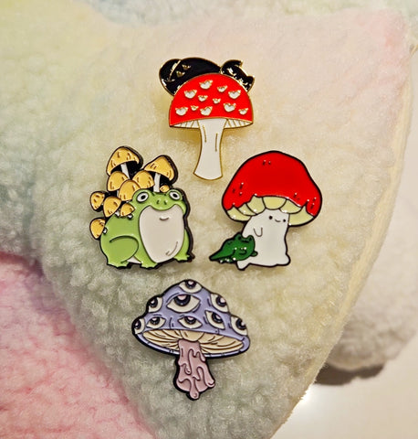 Mushroom Pins